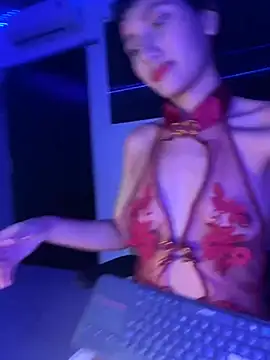 Snapshot of Amberdecolombia chatting on February 25, 2026, 4:23 am Amberdecolombia online show from February 25, 2026, 4:23 am