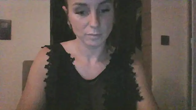 Justnani001 online show from September 22, 2025, 7:42 pm