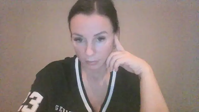 Justnani001 online show from February 20, 2026, 10:55 pm