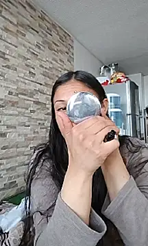 KittyHoleshot87 online show from September 24, 2025, 3:18 pm