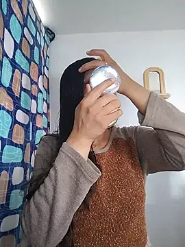 Snapshot of KittyHoleshot87 chatting on February 18, 2026, 2:35 pm KittyHoleshot87 online show from February 18, 2026, 2:35 pm