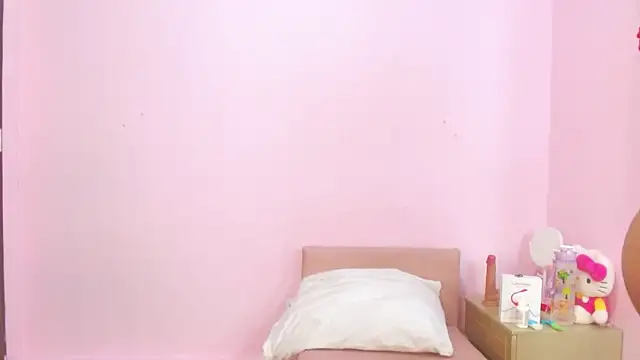 kiity horny  online show from October 14, 2025, 12:50 pm