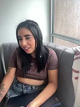Snapshot of Sophie_Dreamss chatting on May 14, 2026, 7:55 pm Sophie Dreamss online show from May 14, 2026, 7:55 pm