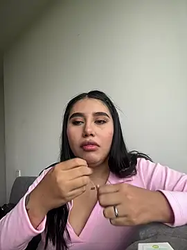Sophie Dreamss online show from August 7, 2026, 9:10 pm