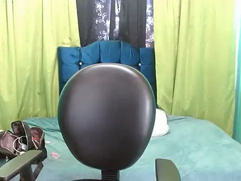 canelasexy 1 online show from July 28, 2026, 8:52 pm