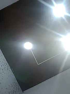 michelle perla online show from October 28, 2025, 6:51 pm