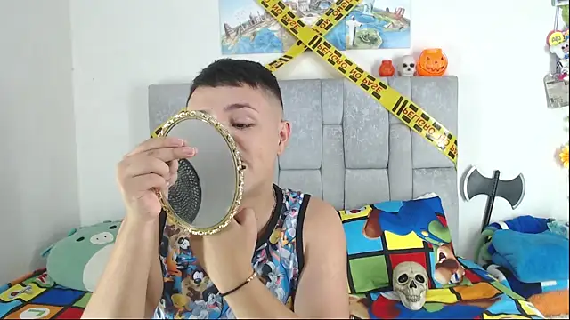 christopher Hot online show from October 21, 2025, 12:43 am