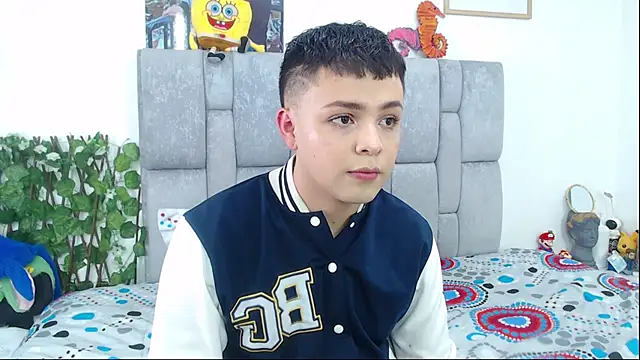 christopher Hot online show from September 30, 2025, 7:31 pm