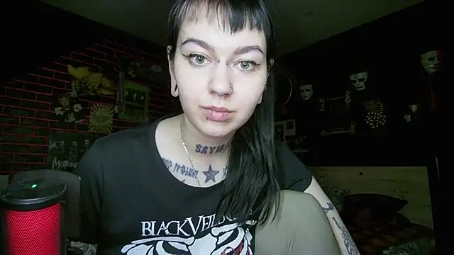 MessalinaOfficial online show from August 7, 2026, 7:42 pm
