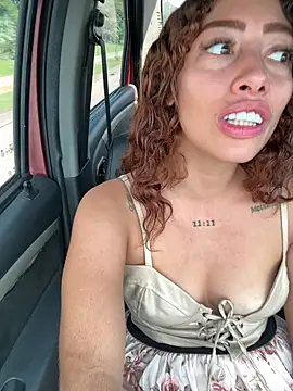 roxyrougee online show from January 17, 2026, 2:20 pm