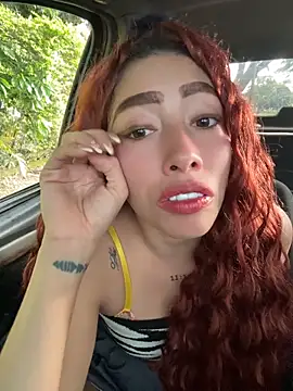 Snapshot of roxyrougee chatting on June 13, 2026, 12:03 pm roxyrougee online show from June 13, 2026, 12:03 pm