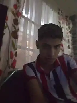 Snapshot of aispuro8505 chatting on February 22, 2026, 5:32 am aispuro8505 online show from February 22, 2026, 5:32 am