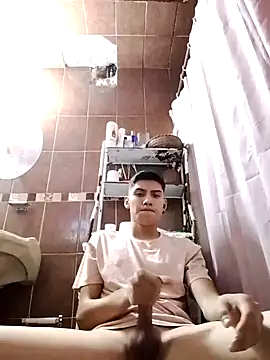 aispuro8505 online show from September 18, 2025, 7:00 am