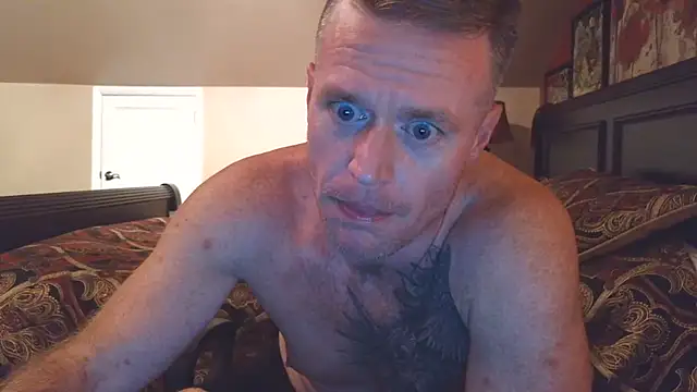 DILFiGuess11 online show from June 15, 2026, 9:09 am