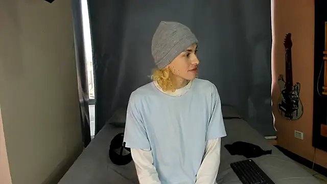 Aaron Fordd online show from November 21, 2025, 11:20 am