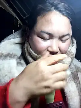 may-squirl online show from January 6, 2026, 1:20 am