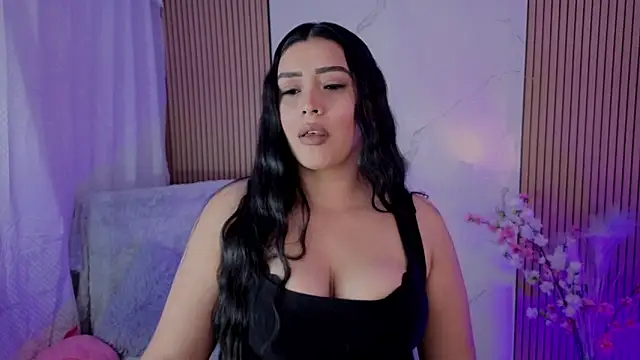 Kayleemorales online show from June 12, 2026, 5:00 pm