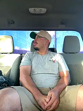 Snapshot of AlexR9700 chatting on November 16, 2025, 3:17 pm AlexR9700 online show from November 16, 2025, 3:17 pm