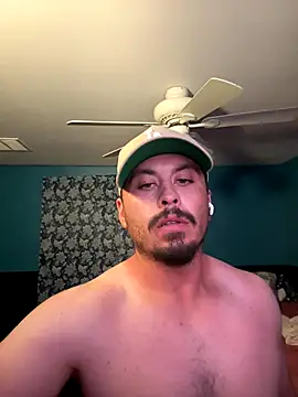 Snapshot of AlexR9700 chatting on October 9, 2025, 6:47 am AlexR9700 online show from October 9, 2025, 6:47 am