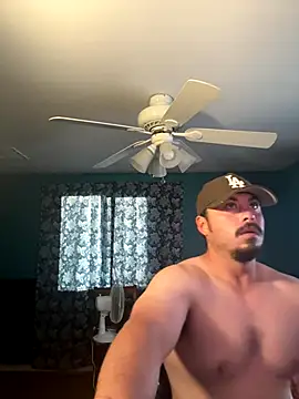 Snapshot of AlexR9700 chatting on October 20, 2025, 2:50 pm AlexR9700 online show from October 20, 2025, 2:50 pm