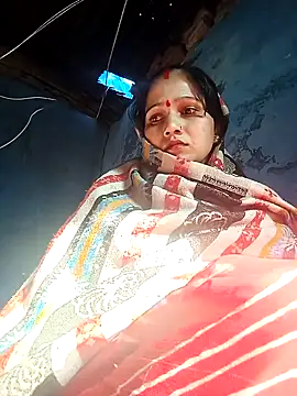 Snapshot of Jooli_xx chatting on February 6, 2026, 2:51 am Jooli xx online show from February 6, 2026, 2:51 am