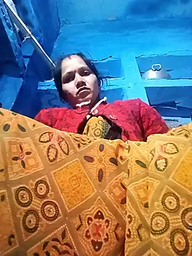 Jooli xx online show from January 6, 2026, 12:47 am