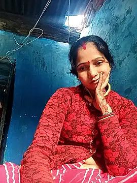 Snapshot of Jooli_xx chatting on February 20, 2026, 6:26 am Jooli xx online show from February 20, 2026, 6:26 am