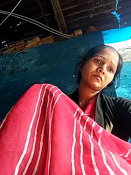 Jooli xx online show from November 6, 2025, 3:54 am