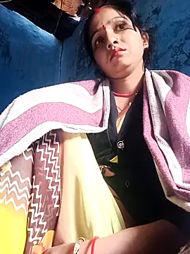 Snapshot of Jooli_xx chatting on March 8, 2026, 2:04 am Jooli xx online show from March 8, 2026, 2:04 am