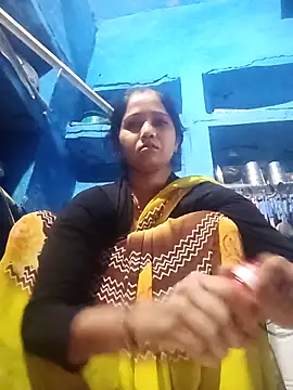 Snapshot of Jooli_xx chatting on March 17, 2026, 1:19 am Jooli xx online show from March 17, 2026, 1:19 am