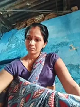 Jooli xx online show from August 1, 2026, 2:42 am