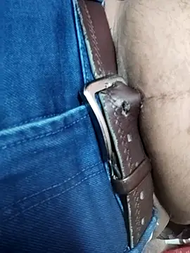 yourboy1794 online show from October 23, 2025, 5:22 pm