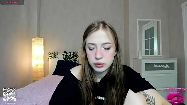 LightStar 18 online show from September 27, 2025, 9:04 am