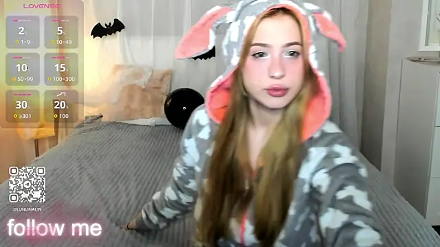 LightStar 18 online show from November 1, 2025, 9:14 am