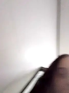 Louise Mattos online show from November 21, 2025, 7:13 pm