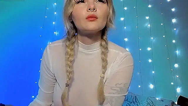 Wicked cookie online show from October 23, 2025, 4:16 pm