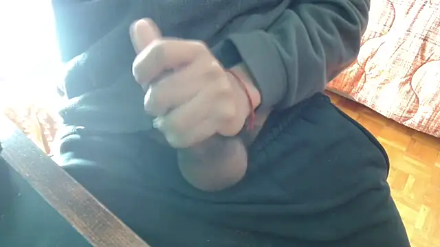 Snapshot of Martucho_hot chatting on October 28, 2025, 12:48 pm Martucho hot online show from October 28, 2025, 12:48 pm