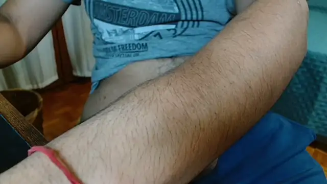 Snapshot of Martucho_hot chatting on September 11, 2025, 5:24 pm Martucho hot online show from September 11, 2025, 5:24 pm