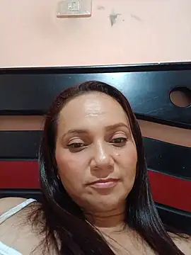 Amanda39 online show from June 25, 2026, 5:23 am