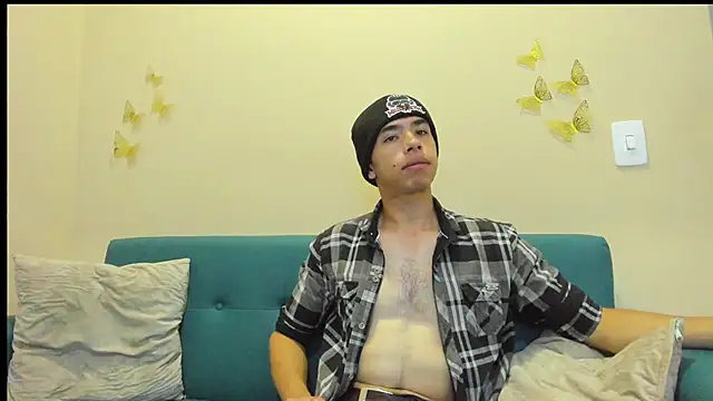 Muscle Scott online show from September 28, 2025, 12:12 pm