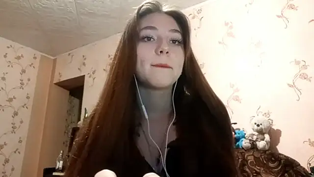 Sophiecuttie online show from September 28, 2025, 2:13 pm