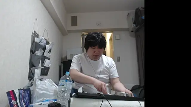 raterate555 online show from June 19, 2026, 11:27 am