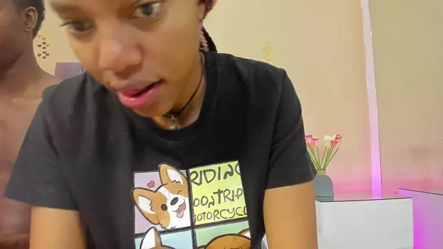 Kiaraa y Her Crazy online show from May 24, 2026, 4:23 am