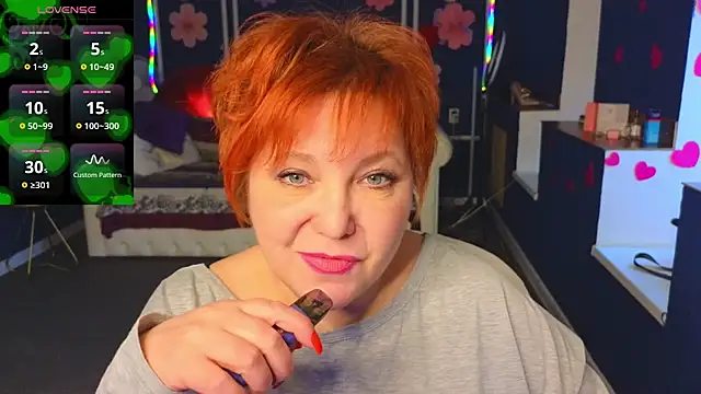 Snapshot of Kira_Kenett chatting on March 2, 2026, 12:12 pm Kira Kenett online show from March 2, 2026, 12:12 pm