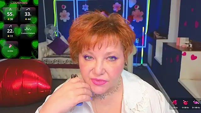 Snapshot of Kira_Kenett chatting on February 19, 2026, 6:21 am Kira Kenett online show from February 19, 2026, 6:21 am