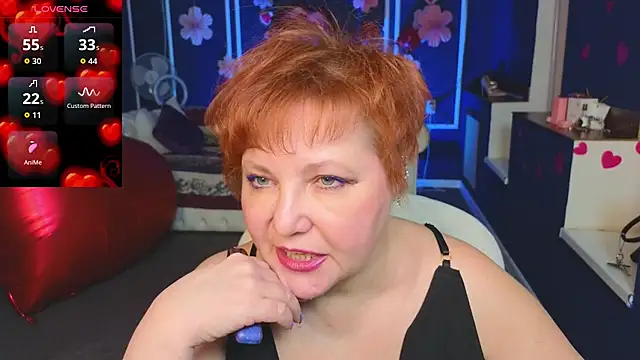 Snapshot of Kira_Kenett chatting on February 13, 2026, 7:03 pm Kira Kenett online show from February 13, 2026, 7:03 pm