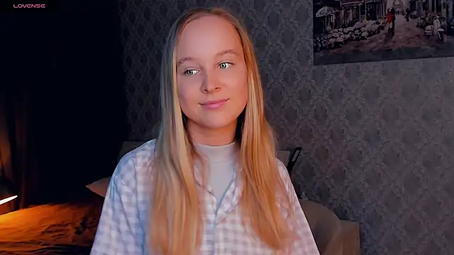 SoonMoor online show from October 2, 2025, 5:38 pm