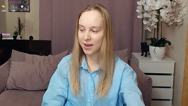 SoonMoor online show from January 7, 2026, 7:08 pm