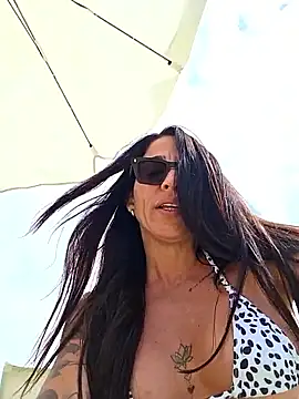 sexy7883 online show from June 7, 2026, 7:57 am