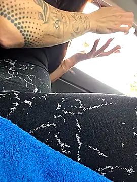 sexy7883 online show from May 4, 2026, 10:40 am